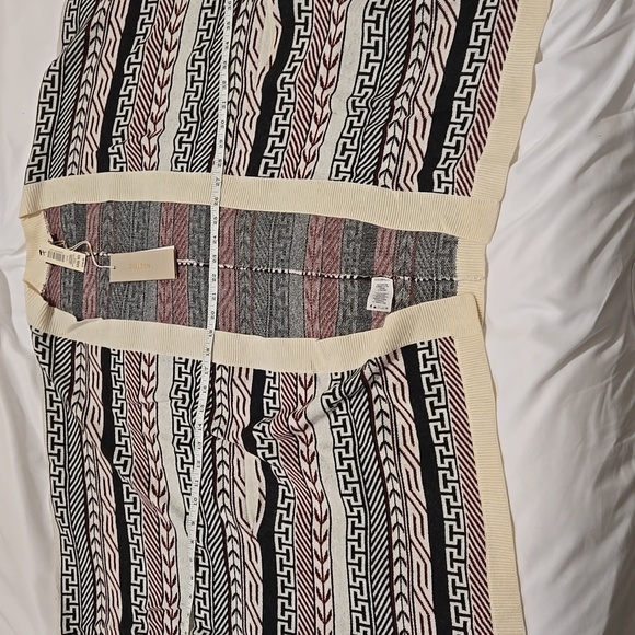 NWT TNA ROOHAN SWEATER -XXS/XS - Picture 7 of 9